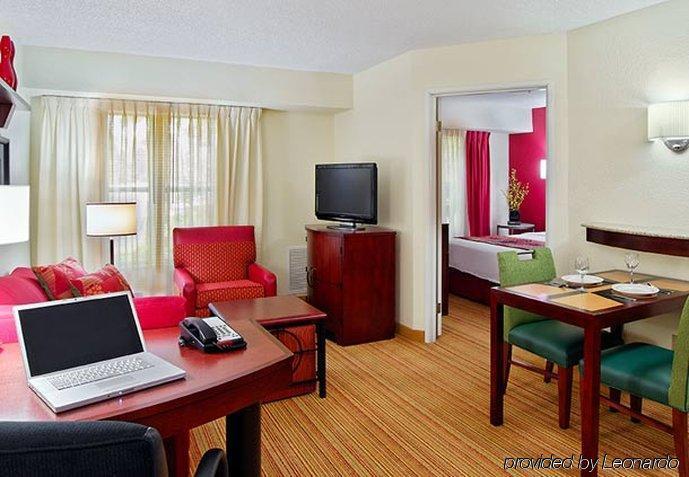 Residence Inn Tallahassee North I-10 Capital Circle Стая снимка