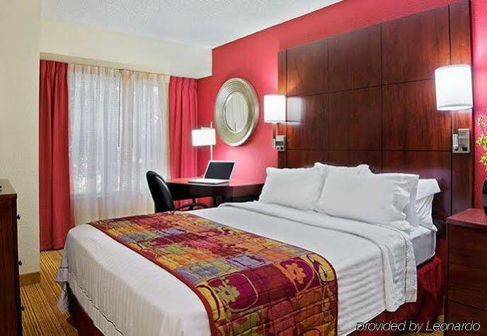 Residence Inn Tallahassee North I-10 Capital Circle Екстериор снимка